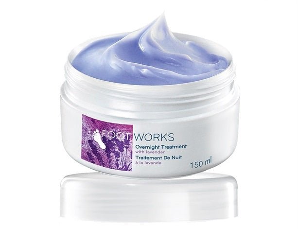 AVON Foot Work traitement de nuit à la lavande