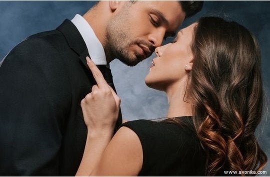 Parfums Avon pour elle et lui - IVONIKA